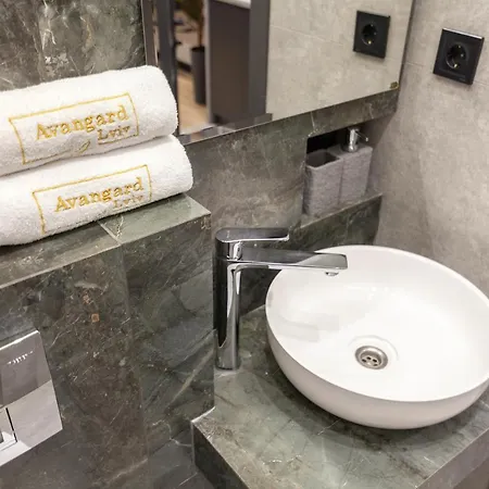 Avangard Saint Teodora Iii