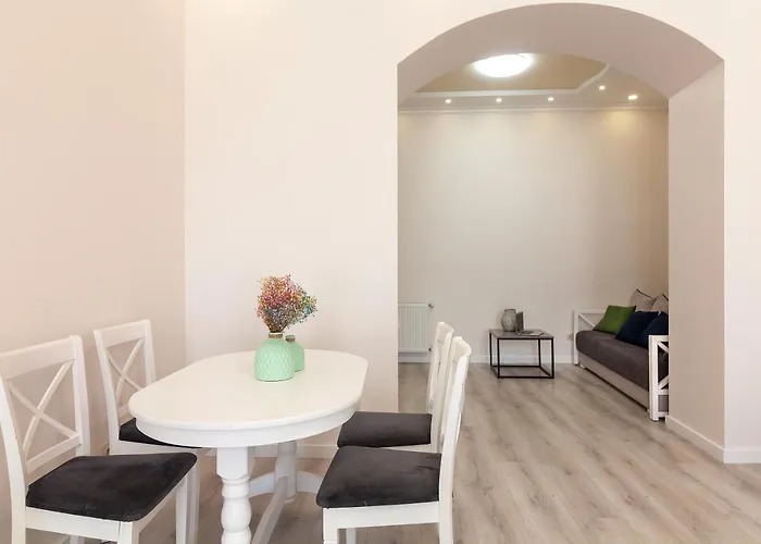 Avangard Saint Teodora Iii * Lemberg