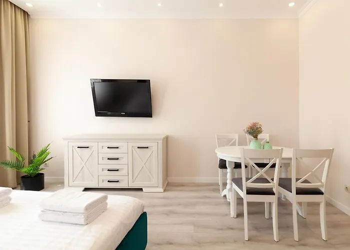 Avangard Saint Teodora Iii * Leópolis