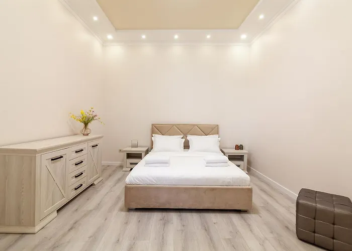 Avangard Saint Teodora Iii