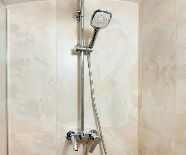 Avangard Saint Teodora Iii *