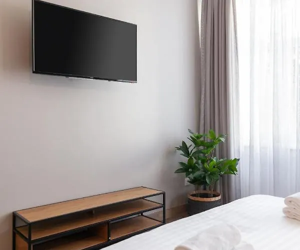 Avangard Saint Teodora Iii Apartamento Leópolis